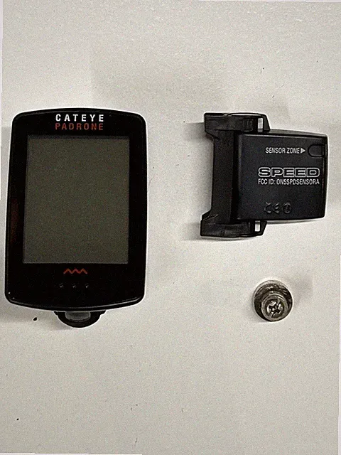 Cateye Padrone CC-PA100W 7 Function Wireless Cycling Computer- Black